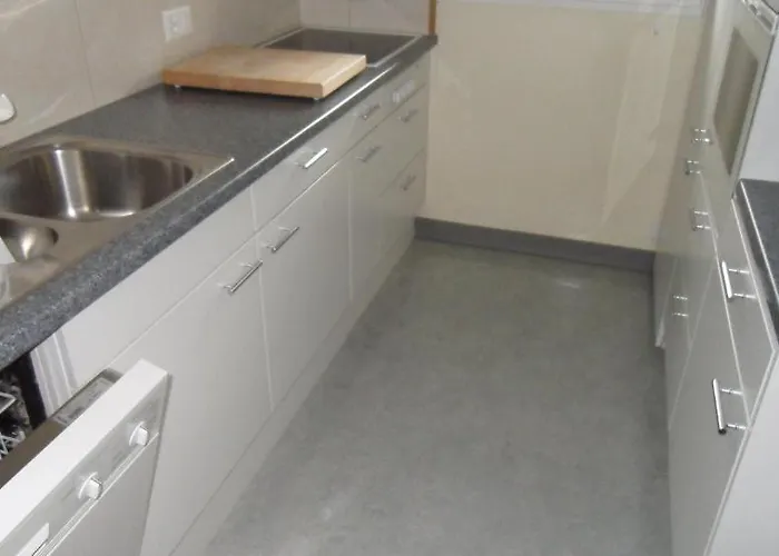 2-star Griwarent * 格林德瓦