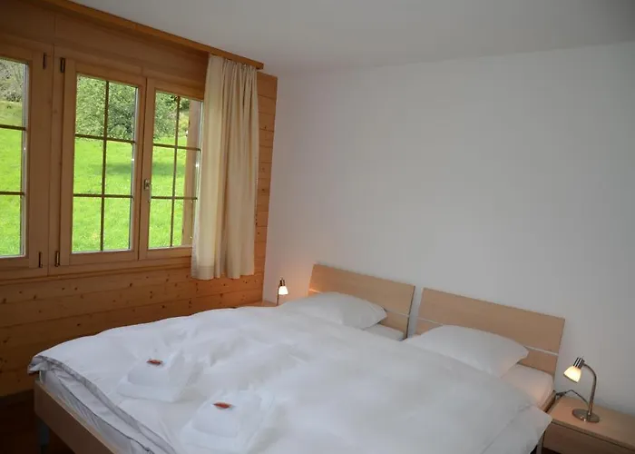 2-star Griwarent * 格林德瓦