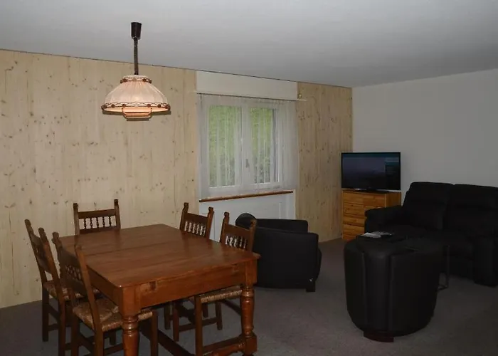 2-star Griwarent 格林德瓦