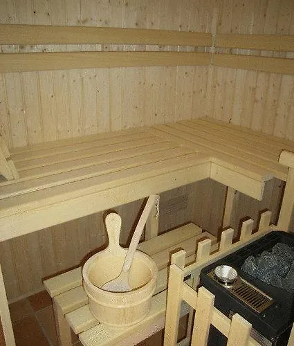 2-star Griwarent * 格林德瓦