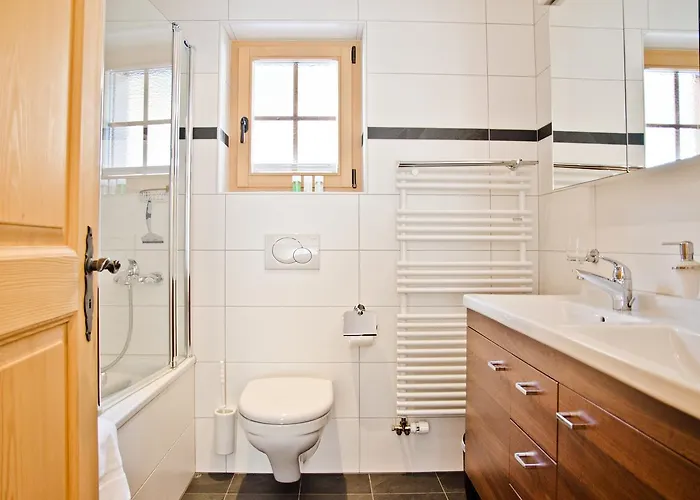 2-star Griwarent 格林德瓦