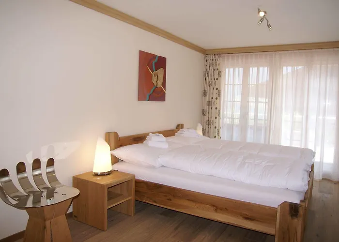 2-star Griwarent 格林德瓦